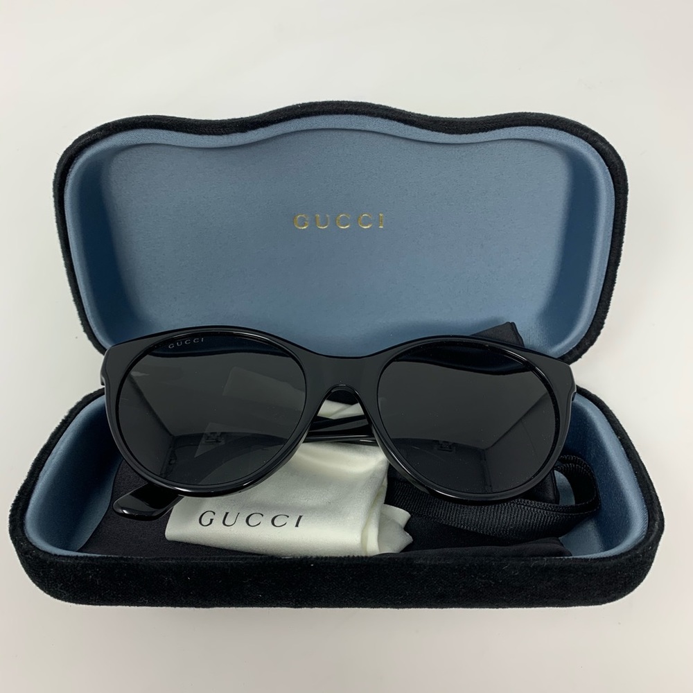 Gucci GG0419S Embellished Cat Eye Sunglasses 54mm - Picture 3 of 10